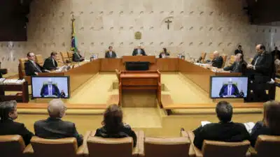 Ministro Edson Fachin, durante sessão do Supremo Tribunal Federal (STF). | Sérgio Lima/Poder360 14.mai.2025