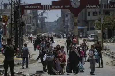 Al Nusairat (---), 08/06/2024.- Internally displaced Palestinians on the move following an Israeli miltary operation at Al Nusairat refugee camp in the central Gaza Strip 08 June 2024. More than 36,000 Palestinians and over 1,400 Israelis have been killed, according to the Palestinian Health Ministry and the Israel Defense Forces (IDF), since Hamas militants launched an attack against Israel from the Gaza Strip on 07 October 2023, and the Israeli operations in Gaza and the West Bank which followed it. EFE/EPA/MOHAMMED SABER