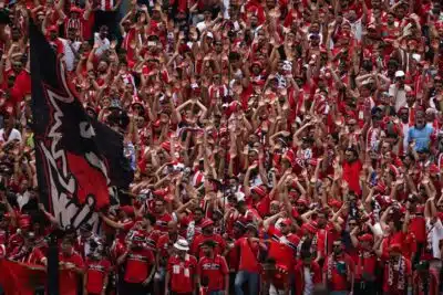 PHILADELPHIA (United States), 18/06/2025.- Fans of Wydad AC cheer during the FIFA Club World Cup 2025 soccer match between Manchester City and Wydad AC in Philadelphia, Pennsylvania, USA, 18 June 2025. (Mundial de Fútbol, Filadelfia) EFE/EPA/WILL OLIVER