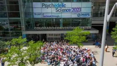 Descubra como a Ciência Psicodélica molda o futuro dos psicodélicos nos Estados Unidos