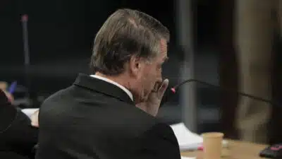 A 1ª Turma do STF (Supremo Tribunal Federal) começa a interrogar nesta 2ª feira (9.jun.2025), 8 réus do núcleo 1 da ação penal que investiga a tentativa de golpe de Estado em 2022. O 1º deles a ser ouvido é o ex-ajudante de ordens de Jair Bolsonaro (PL), o tenente-coronel Mauro Cid, que firmou um acordo de delação premiada com a PF (Polícia Federal), homologado pelo STF.  Ele é o 1º justamente por ser o réu delator. A ordem dos demais depoimentos respeitará a ordem alfabética. | Sérgio Lima/Poder360 - 09.jul.2025
