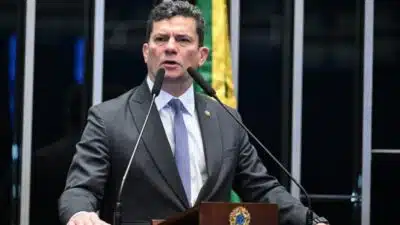 Plenário do Senado Federal durante sessão deliberativa extraordinária. Ordem do dia.Na pauta, o PL 1.246/2021, que estabelece a obrigatoriedade de reserva mínima de participação de mulheres em conselhos de administração das sociedades empresárias que especifica; e altera as Leis nºs 6.404, de 15 de dezembro de 1976, e 13.303, de 30 de junho de 2016.Continuação da 66ª sessão iniciada em 17/06/2025.Em discurso, à tribuna, senador Sergio Moro (União-PR).Foto: Edilson Rodrigues/Agência Senado