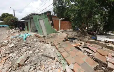 View of the damage caused by an earthquake in Paratebueno, Cundinamarca department, Colombia, on June 8, 2025. A strong 6.5-magnitude earthquake that lasted several seconds shook Bogota and other cities in Colombia on Sunday morning, according to national geological services. The earthquake's epicenter was located at approximately 08H08 local time (13H08 GMT) in Paratebueno, a town about 187 km from the capital, according to the institution's publication on the X network. Twelve minutes later, there was a 4.0 aftershock. (Photo by Santiago MOLINA / AFP)