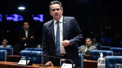Plenário do Senado Federal durante sessão deliberativa ordinária.Na ordem do dia, deliberação dos embaixadores sabatinados pela Comissão de Relações Exteriores e Defesa Nacional, das Medidas Provisórias nºs 1.214 e 1.218, de 2024, e dos demais itens constantes da pauta publicada pela Secretaria-Geral da Mesa.
Obs.: continuação da sessão iniciada em 14/08/2024.Em pronunciamento, à bancada, senador Ciro Nogueira (PP-PI).Foto: Jefferson Rudy/Agência Senado