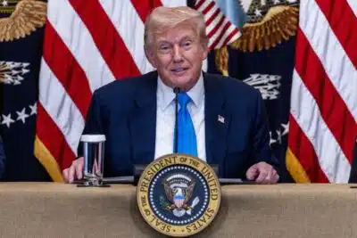 WASHINGTON (United States), 30/07/2025.- US President Donald J. Trump delivers remarks during a Making Health Technology Great Again event in the East Room of the White House in Washington, DC, USA, 30 July 2025. The White House and the Centers for Medicare and Medicaid Services have received commitments from 60 healthcare technology companies to collaborate on a new health technology advancement initiative. EFE/EPA/SHAWN THEW
