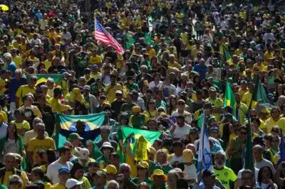 SP - EUA/MORAES/SANÇÕES/BOLSONARO/ATO/SP  - POLÍTICA - Apoiadores do ex-presidente do Brasil, Jair Bolsonaro (PL), fizeram um ato na Avenida Paulista, no centro de São Paulo, para   o ato 