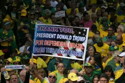 Supporters of former Brazilian President Jair Bolsonaro attend a demonstration in his favor in Sao Paulo, Brazil, on August 3, 2025. (Photo by NELSON ALMEIDA / AFP)