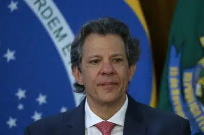 DF - EUA/TRUMP/TARIFAS/BRASIL/PLANO/LULA - POLÍTICA - O ministro da Fazenda, Fernando Haddad, durante cerimônia de assinatura da 