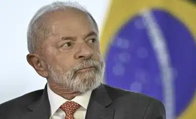 DF - LULA/SANÇÃO PL ANIMAIS TESTES COSMÉTICOS - POLÍTICA - Foto, Presidente Lula. Nesta quarta (30) o Presidente Lula sanciona Projeto de Lei nº 3.062/2022 dispõe sobre a proibição do uso de animais em ensino, pesquisa e testes com cosméticos, e aumenta multas por infrações. 30/07/2025 - Foto: TON MOLINA/FOTOARENA/FOTOARENA/ESTADÃO CONTEÚDO