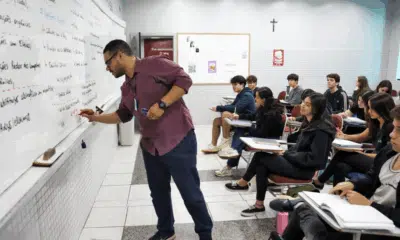 Estudantes aprovados no Fies 2025 precisam concluir o cadastro até sexta-feira