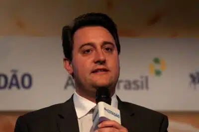Ratinho Jr. intensifica ações políticas com foco em 2026