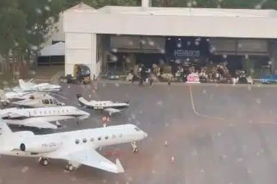 Gusttavo Lima impressiona com reunião de famosos e aviões em sua casa luxuosa Gusttavo Lima impressiona com reunião de famosos e aviões em sua casa luxuosa