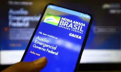 Auxílio Emergencial: Milhões de Famílias Exigem Devolução de Valores
