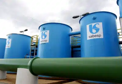 Sabesp lança projeto de reuso de água para combater crise hídrica em SP Sabesp lança projeto de reuso de água para combater crise hídrica em SP