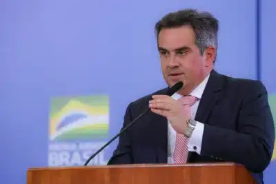 Centrão decide se posicionar contra MP alternativa ao IOF em rejeição coordenada Centrão decide se posicionar contra MP alternativa ao IOF em rejeição coordenada