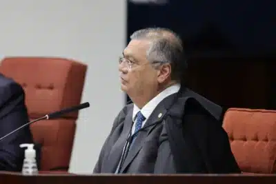 STF julga militares do núcleo do golpe em novembro: acusações de crime organizado e tentativa de golpe