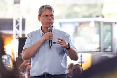 Tarcísio declara intenção de disputar a Presidência após viralização de fala