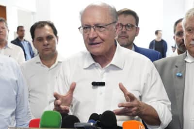 Alckmin defende aumento de R$ 30 bilhões para a Defesa