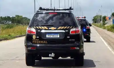 Irmã de ‘inimigo número um’ de Marcola recebeu R$ 120 mil do tráfico, afirma PF Irmã de ‘inimigo número um’ de Marcola recebeu R$ 120 mil do tráfico, afirma PF