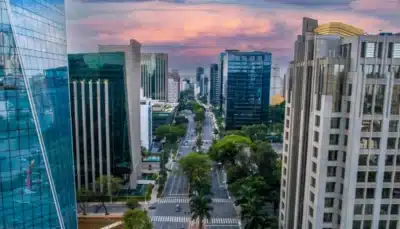 Clube Secreto de Advogados e Contadores Surge na Faria Lima