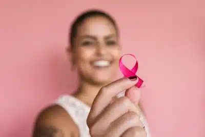 Empresas intensificam ações contra o câncer de mama no Outubro Rosa: veja 8 exemplos Empresas intensificam ações contra o câncer de mama no Outubro Rosa: veja 8 exemplos