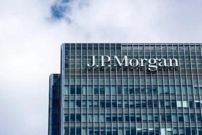 JPMorgan: Correção nos preços de criptomoedas é causada por investidores de varejo JPMorgan: Correção nos preços de criptomoedas é causada por investidores de varejo