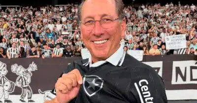 Barboza pode deixar o Botafogo? Zagueiro fala sobre negociação com John Textor Barboza pode deixar o Botafogo? Zagueiro fala sobre negociação com John Textor