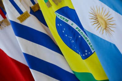UE detalha medidas para proteger agricultores europeus no acordo com o Mercosul