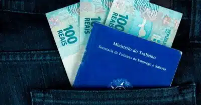 Lei trabalhista garante salário mínimo de quase R$2.000 para trabalhadores em 2025: saiba mais! Lei trabalhista garante salário mínimo de quase R$2.000 para trabalhadores em 2025: saiba mais!
