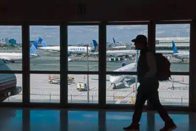 Democratas rejeitam orçamento e aeroportos dos EUA enfrentam caos