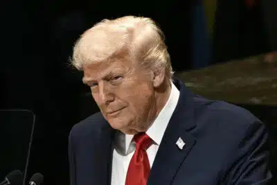Trump e Illinois processam governo para impedir envio da Guarda Nacional a Chicago