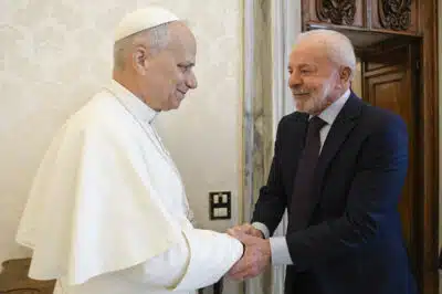 Lula destaca ‘muita química’ em encontro com papa Leão XIV e o convida para a COP30 no Pará Lula destaca ‘muita química’ em encontro com papa Leão XIV e o convida para a COP30 no Pará