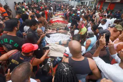 Defensoria Pública aponta +132 mortos em operação do Comando Vermelho no Rio Defensoria Pública aponta +132 mortos em operação do Comando Vermelho no Rio