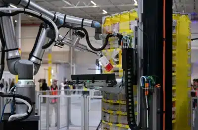 Amazon planeja substituir 500 mil empregos por robôs, revela The New York Times Amazon planeja substituir 500 mil empregos por robôs, revela The New York Times