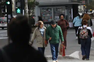 Frio intenso continua no Sul e Sudeste nesta terça-feira devido ao fenômeno La Niña Frio intenso continua no Sul e Sudeste nesta terça-feira devido ao fenômeno La Niña