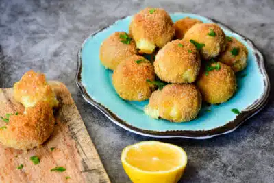 Bolinho de Arroz: 6 Receitas Deliciosas para Almoço ou Jantar Bolinho de Arroz: 6 Receitas Deliciosas para Almoço ou Jantar