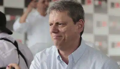 Tarcísio retorna a Brasília para reunião com Fachin Tarcísio retorna a Brasília para reunião com Fachin