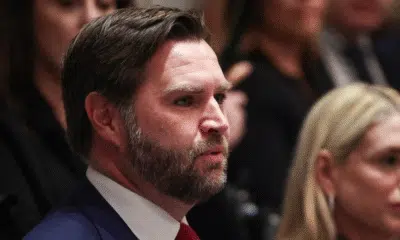 JD Vance adverte sobre cortes permanentes na força de trabalho federal se a paralisação continuar