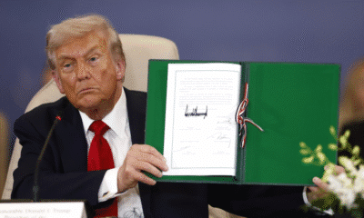 Trump assina acordo com Egito, Turquia e Catar para encerrar guerra em Gaza Trump assina acordo com Egito, Turquia e Catar para encerrar guerra em Gaza