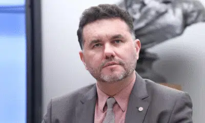 Moses Rodrigues lidera processo sobre ocupação da Mesa da Câmara Moses Rodrigues lidera processo sobre ocupação da Mesa da Câmara