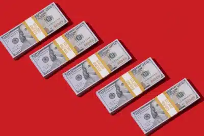 Corning: 175 anos de inovação com visão de longo prazo e reinvestimento, revela CEO Corning: 175 anos de inovação com visão de longo prazo e reinvestimento, revela CEO