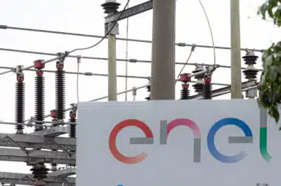 Justiça Federal determina que Aneel suspenda prorrogação da concessão da Enel
