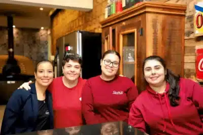 Roberta Santos Luque Silva troca carreira no mercado financeiro por pizzaria de R$ 2,2 milhões Roberta Santos Luque Silva troca carreira no mercado financeiro por pizzaria de R$ 2,2 milhões