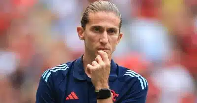 Filipe Luís pode ficar sem 5 jogadores no Flamengo em momento crucial do Brasileirão Filipe Luís pode ficar sem 5 jogadores no Flamengo em momento crucial do Brasileirão