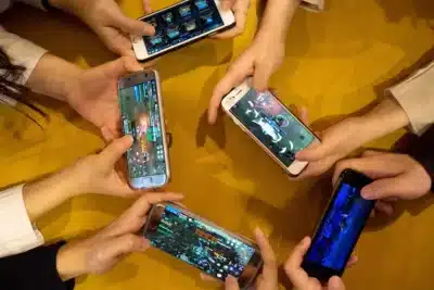 Descubra como escolher o smartphone ideal para jogar Free Fire e PUBG sem travar em 2025! Descubra como escolher o smartphone ideal para jogar Free Fire e PUBG sem travar em 2025!