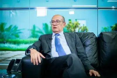 Gilmar Mendes defende regulamentação da pejotização e direitos trabalhistas