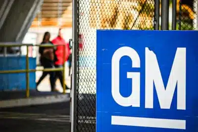 GM anuncia demissões em massa de engenheiros nos EUA GM anuncia demissões em massa de engenheiros nos EUA