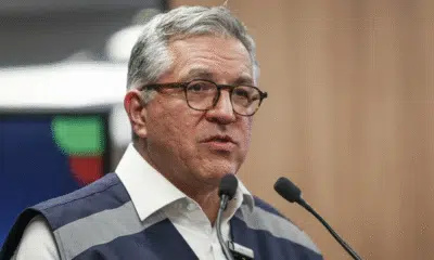 Governo compra 150 mil antídotos contra metanol, diz Padilha Governo compra 150 mil antídotos contra metanol, diz Padilha