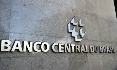 Banco Central revisa para baixo expectativa de inflação para 4,8% em 2024