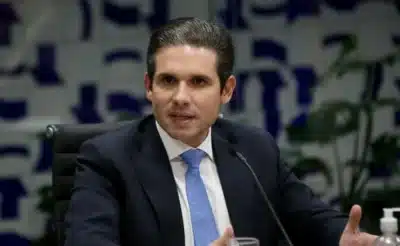 Motta propõe plano para compensar perdas da MP